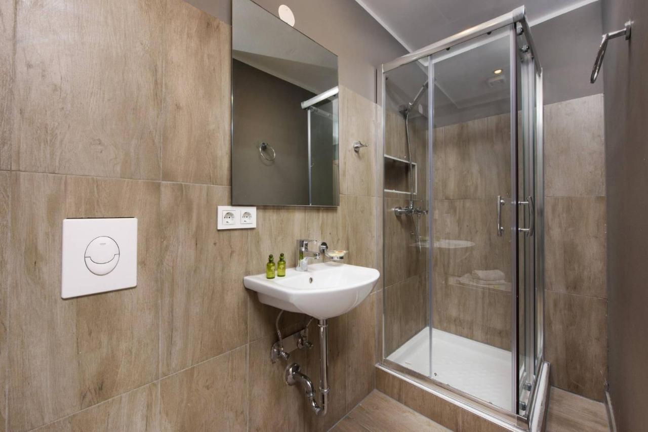 Affittacamere Hotelroom In N6 Prenzlauer Berg Berlino